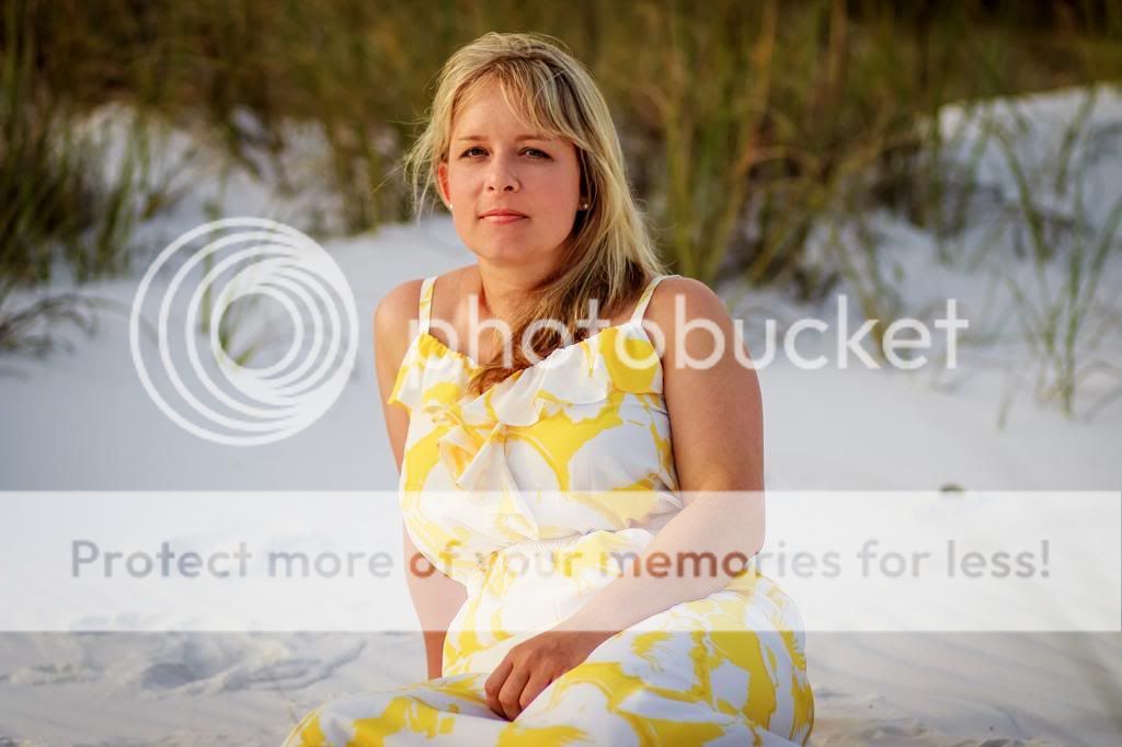 IMAGE: http://i1359.photobucket.com/albums/q781/EmeraldCoastPhotographer/Forum%20posts/beach/Godwin-Family-Beach-shoot-7525-Edit_zps453fe574.jpg